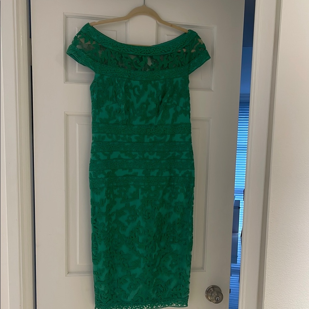 Elegant Green Lace Dress